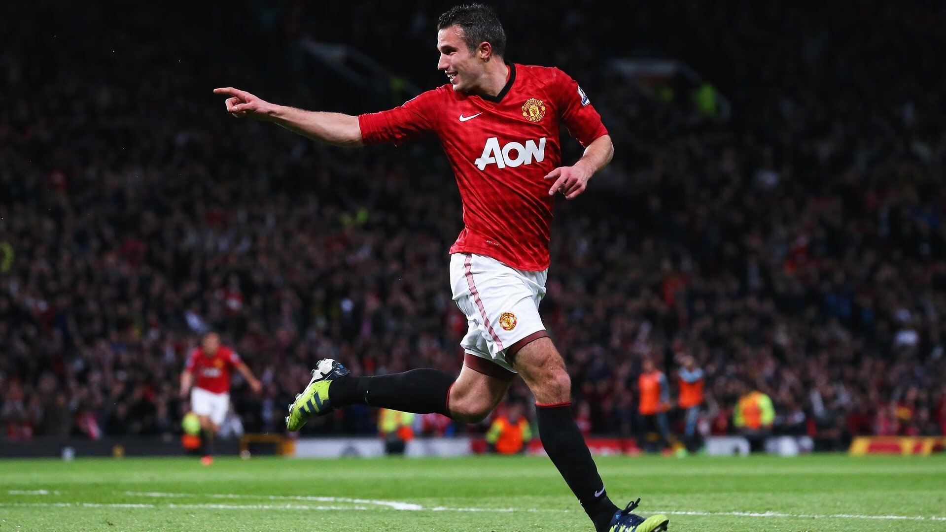 LEYU SPORTS中国官方网站-麦克沃伊决赛压线胜出惊险夺冠，麦克沃伊游泳